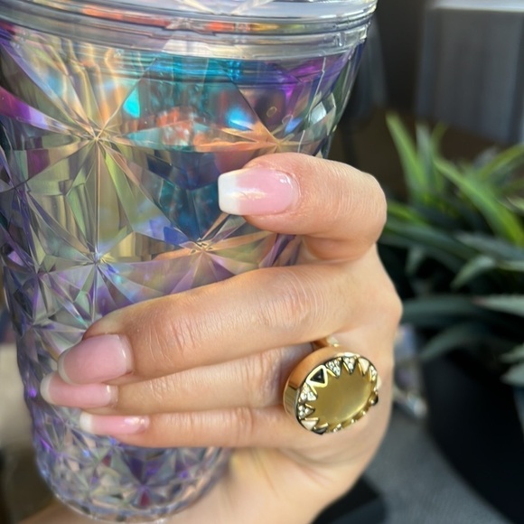 House of Harlow Statement Cocktail Ring gold tone and pale yellow stone, size 7 - Picture 1 of 16